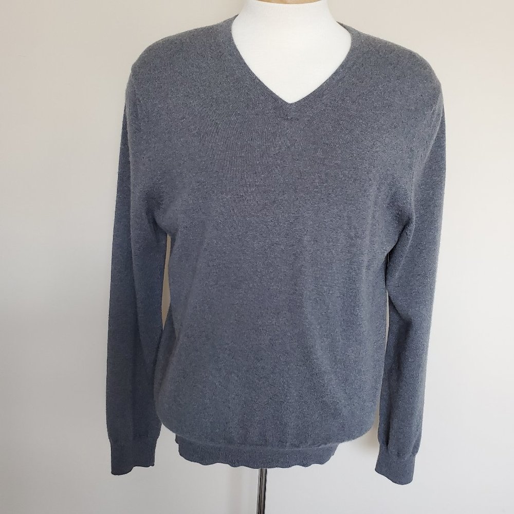 Express Large Grey Gray Sweater Pullover V-Neck